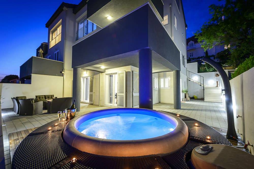 Holiday apartment in Grad Dubrovnik from £616 per night