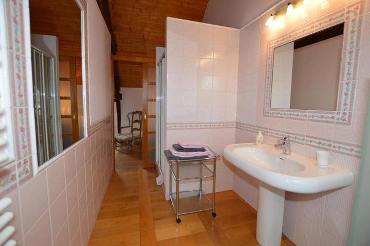 Gîte pour 4 personnes, avec jardin dans La Chapelle-Thouarault - 3