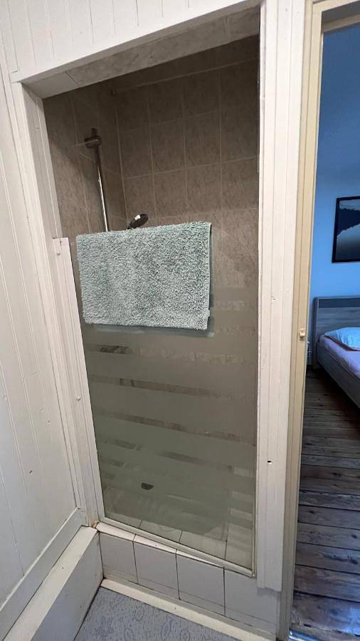 Appartement entier, Au pied du donjon in Montrichard Val de Cher, Région de Blois