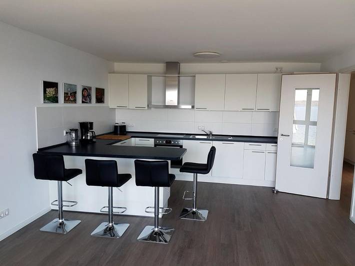 Ferienwohnung für 4 Personen, mit Balkon und Terrasse sowie Seeblick und Ausblick in Bosau - 2