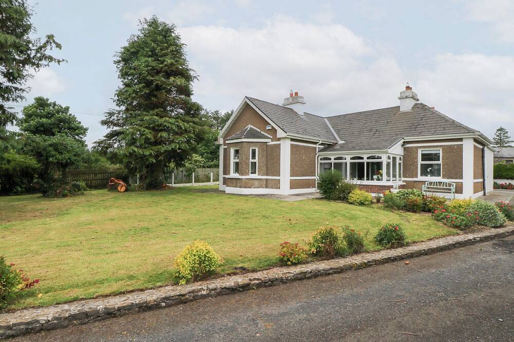 Cottage for 10 People in County Mayo