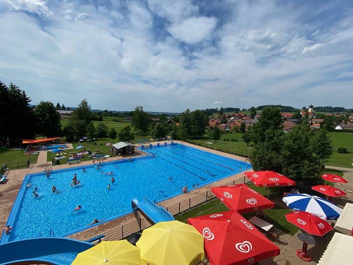 Ferienwohnung für 2 Personen, mit Balkon und Balkon/Terrasse sowie Terrasse und Garten in Oberreute - 2