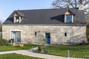 Gîte pour 7 personnes, avec terrasse et jardin en Bretagne
