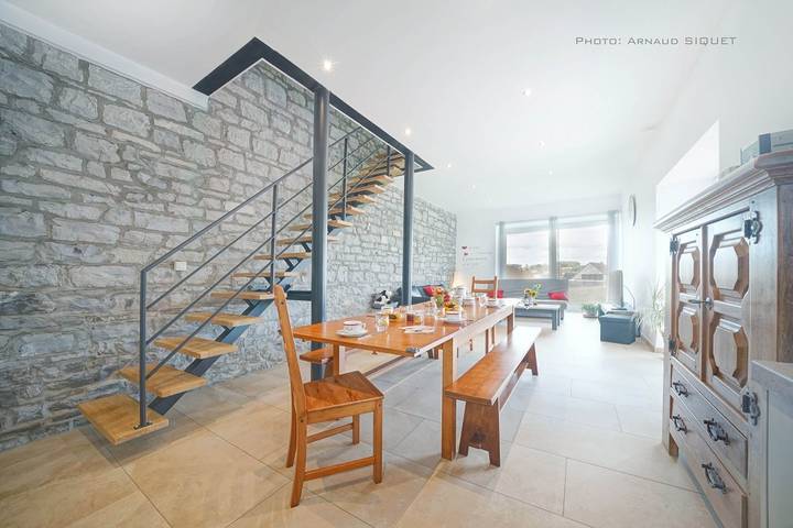 Gîte pour 9 personnes, avec jardin et terrasse, animaux acceptés à Onhaye - 2