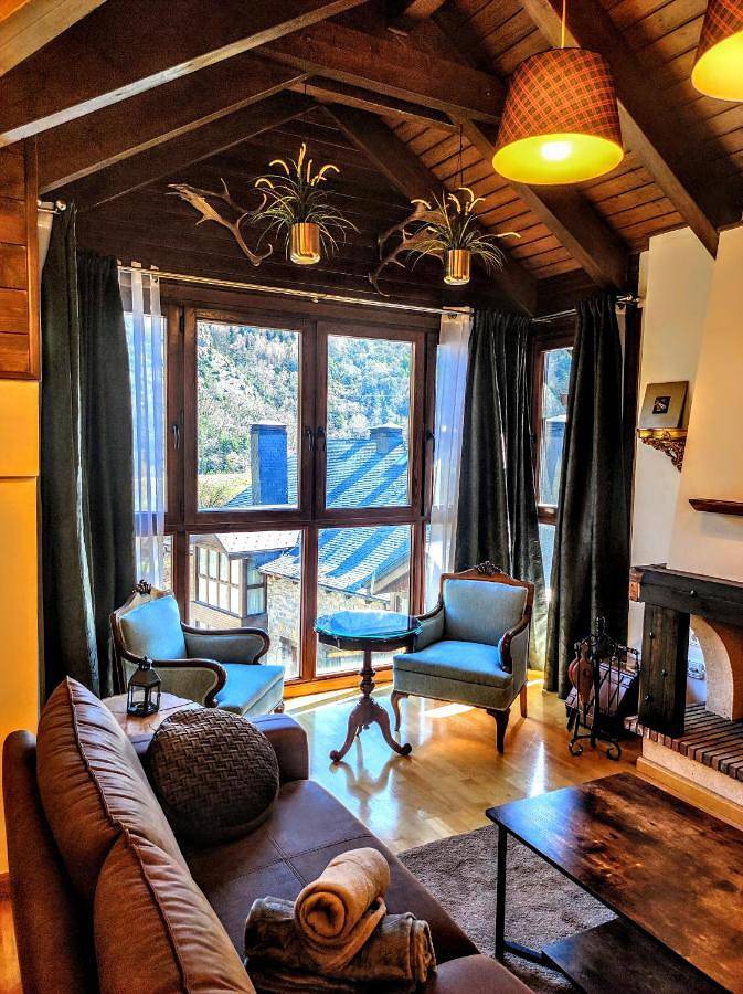 Apartamento para 6 personas, con Balcón y Vistas en Escarrilla