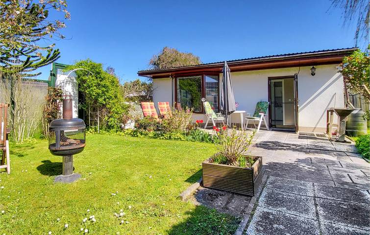Ferienhaus für 3 Personen, mit Terrasse, kinderfreundlich in Roggentin