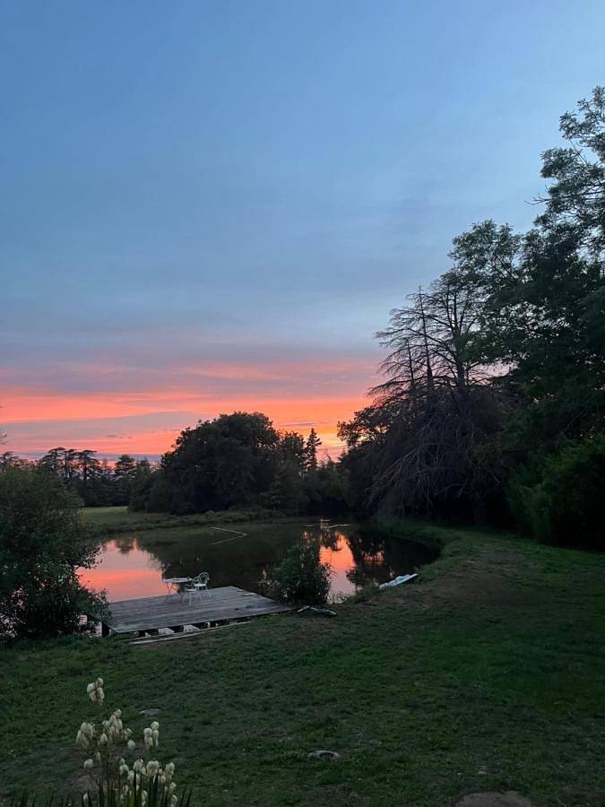 Location de vacances pour 8 personnes, avec piscine ainsi que vue et jardin à Brousses-et-Villaret - 2