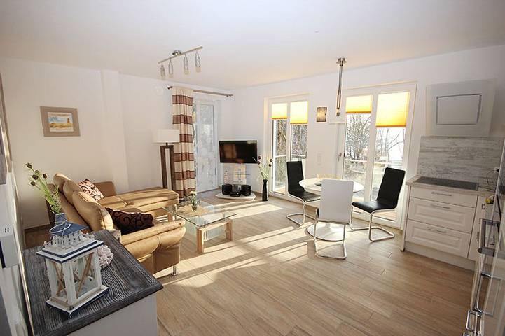 Apartament wakacyjny dla 2 osób, z Balkon i Widok na jezioro w Sassnitz