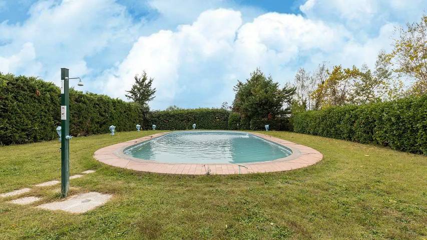 Gîte pour 6 personnes, avec piscine et jardin, animaux acceptés à Tuoro sul Trasimeno - 2