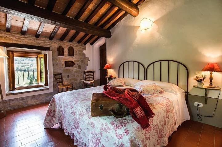 Location de vacances pour 7 personnes, avec jardin et terrasse à Tredozio - 4