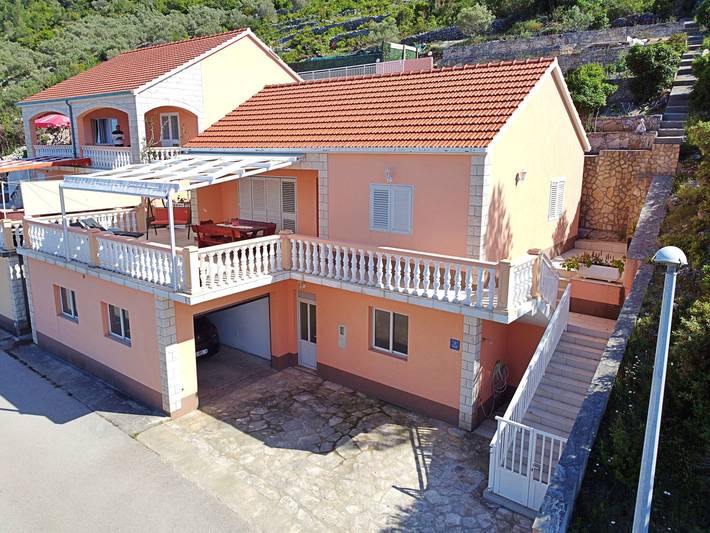 Location de vacances pour 5 personnes, avec terrasse, animaux acceptés en Korcula - 2