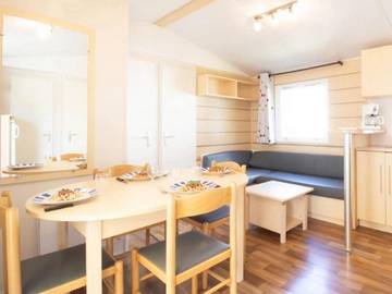 Camping pour 4 Personnes dans Saint-Georges-de-Didonne, Région de Rochefort, Photo 3