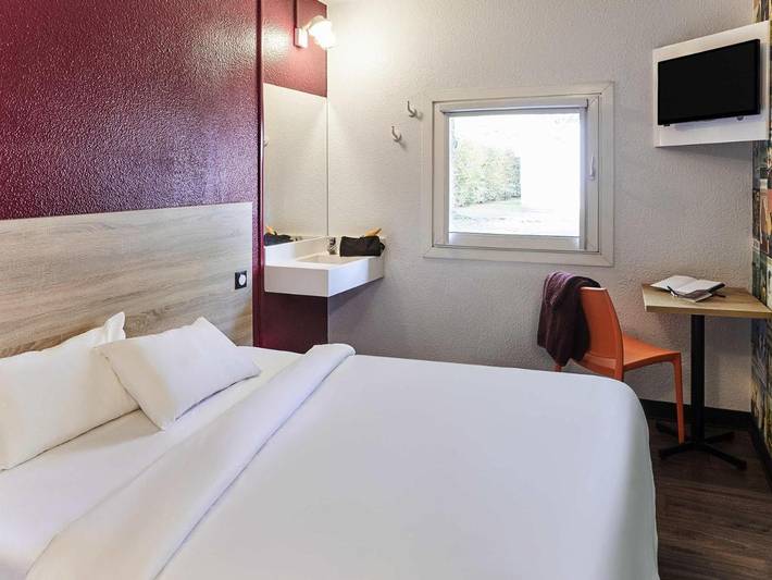 Hôtel pour 2 personnes, avec terrasse, animaux acceptés à Venette - 4