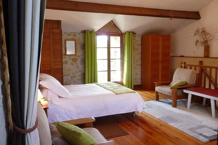 Gîte pour 3 personnes, avec jardin à Ruch (homonymie) - 2