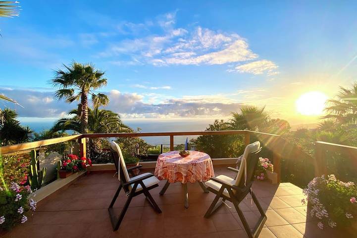 Chalet para 4 personas, con balcón y jardín - 1