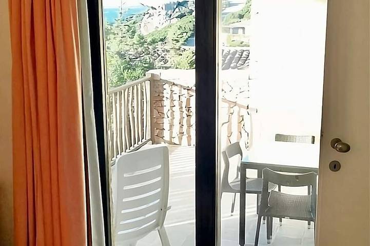 Ganze Wohnung, Apartment am Meer Baja Sardinia – 6 Personen im Juni und Juli – 150 m vom Smeral in Baja Sardinia, Arzachena