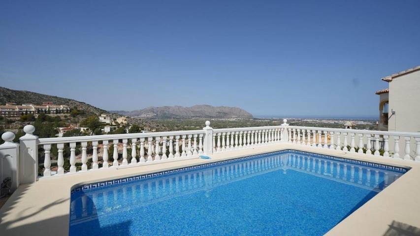 Casa rural para 5 personas, con jardín además de piscina y vistas, Familias con niños en Pedreguer - 2