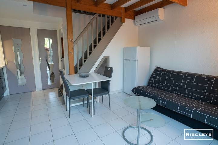 Location de vacances pour 6 personnes, avec Terrasse à Vias - 2