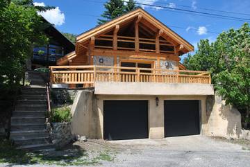 Cottage pour 4 personnes, avec jardin et piscine à Briançon