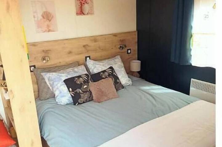 Location de vacances pour 2 personnes, avec jardin et balcon à La Lande-Saint-Léger - 3