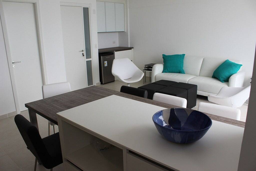 Ganze Wohnung, Am Meer: Wie ein Super-Transatlantik nicht ausgleichen ... in Tortuga (Guarujá), Praia da Enseada (Guarujá)