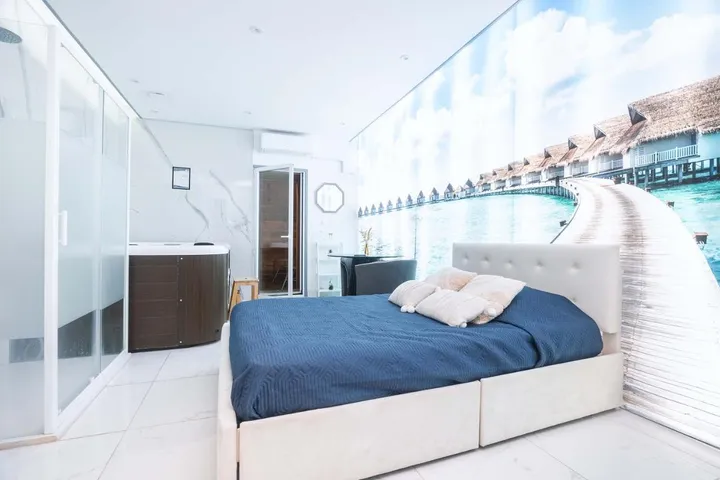 Apartamento de vacaciones para 2 personas, con terraza además de jacuzzi y sauna - 1