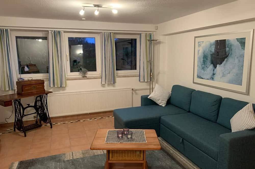 Ganze Wohnung, Gepflegte Ferienwohnung im Einfamilienhaus, zentrumsnah und doch im Grünen in Rendsburg, Rendsburg-Eckernförde