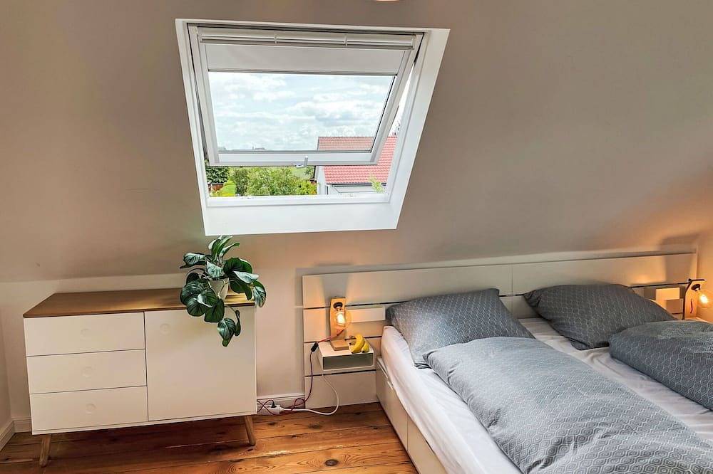 Wunderbares alleinstehendes Ferienhaus für 6 Leute mit  W-Lan, Tv, Terrasse und Haustiere erlaubt in Groß Schwansee, Kalkhorst