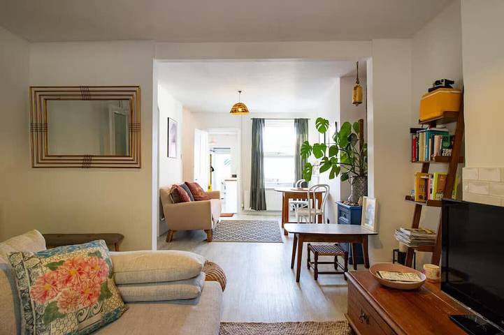 Glamping for 5 people in Rye