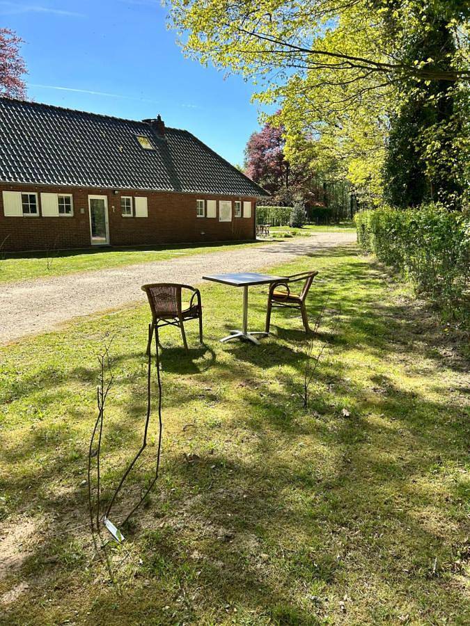 Ferienwohnung für 2 Personen, mit Terrasse und Garten sowie Ausblick in Meeuwen-Gruitrode