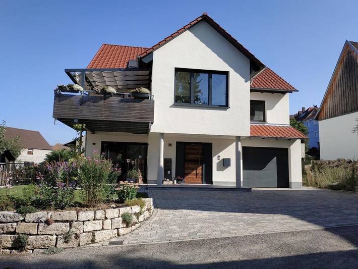 Ferienwohnung für 4 Personen, mit Terrasse und Garten