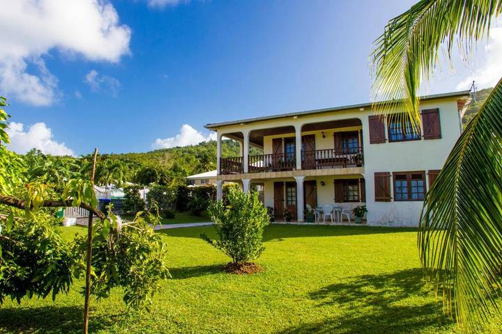 Appartement de vacances pour 6 personnes, avec vue et jardin