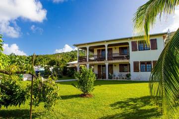 Gîte pour 6 personnes, avec jardin et vue à Tartane