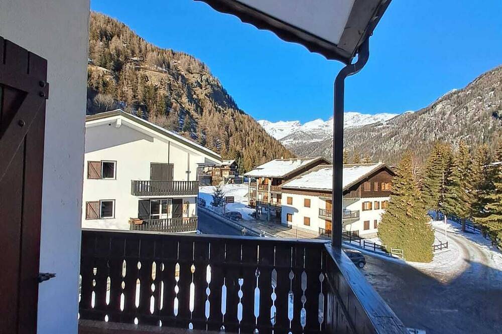 Apartamento entero, Lovely Apartment In Champoluc -6/8 Beds - Pets Allowed in Champoluc, Alpes del Valais