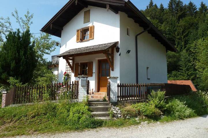 Ferienhaus für 6 Personen, mit Terrasse und Garten - 1