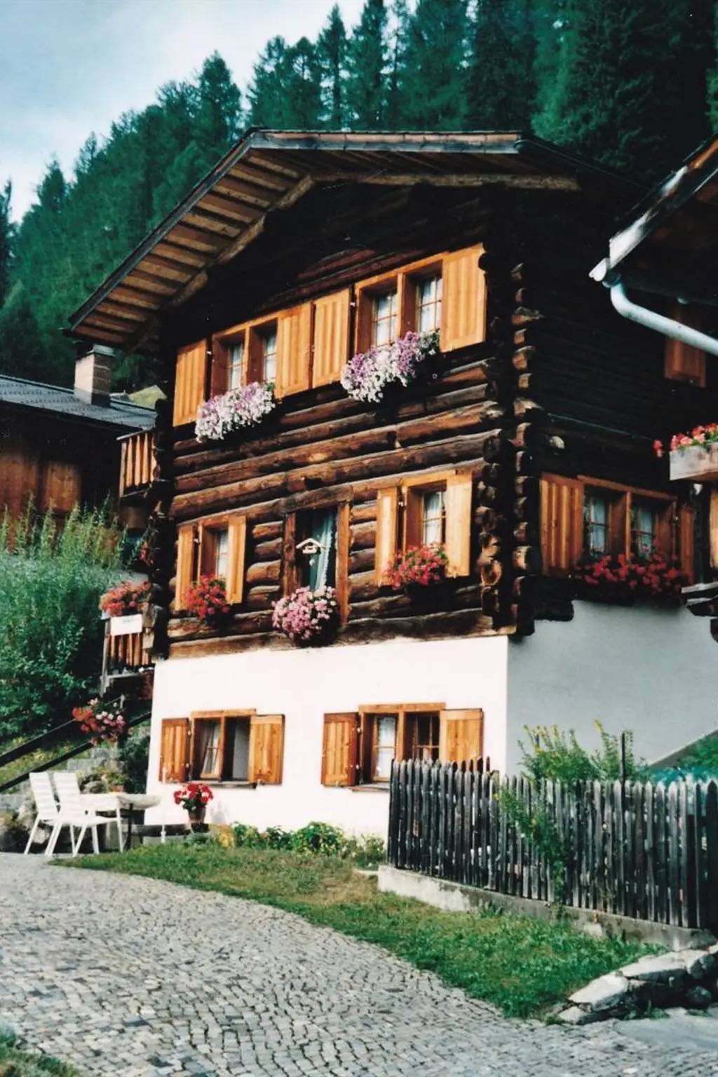 Ganze Wohnung, 3 Pièces 4 Personnes in Monstein, Davos