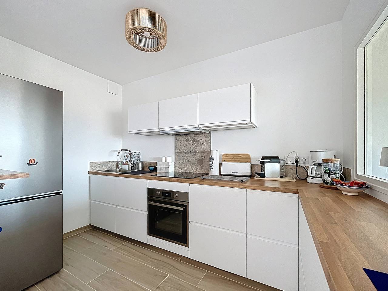 Ganze Wohnung, Wunderschöne renovierte T3-Wohnung zwischen Hafen und Strand mit privatem Parkplatz in Mauguio, Côte d'Améthyste