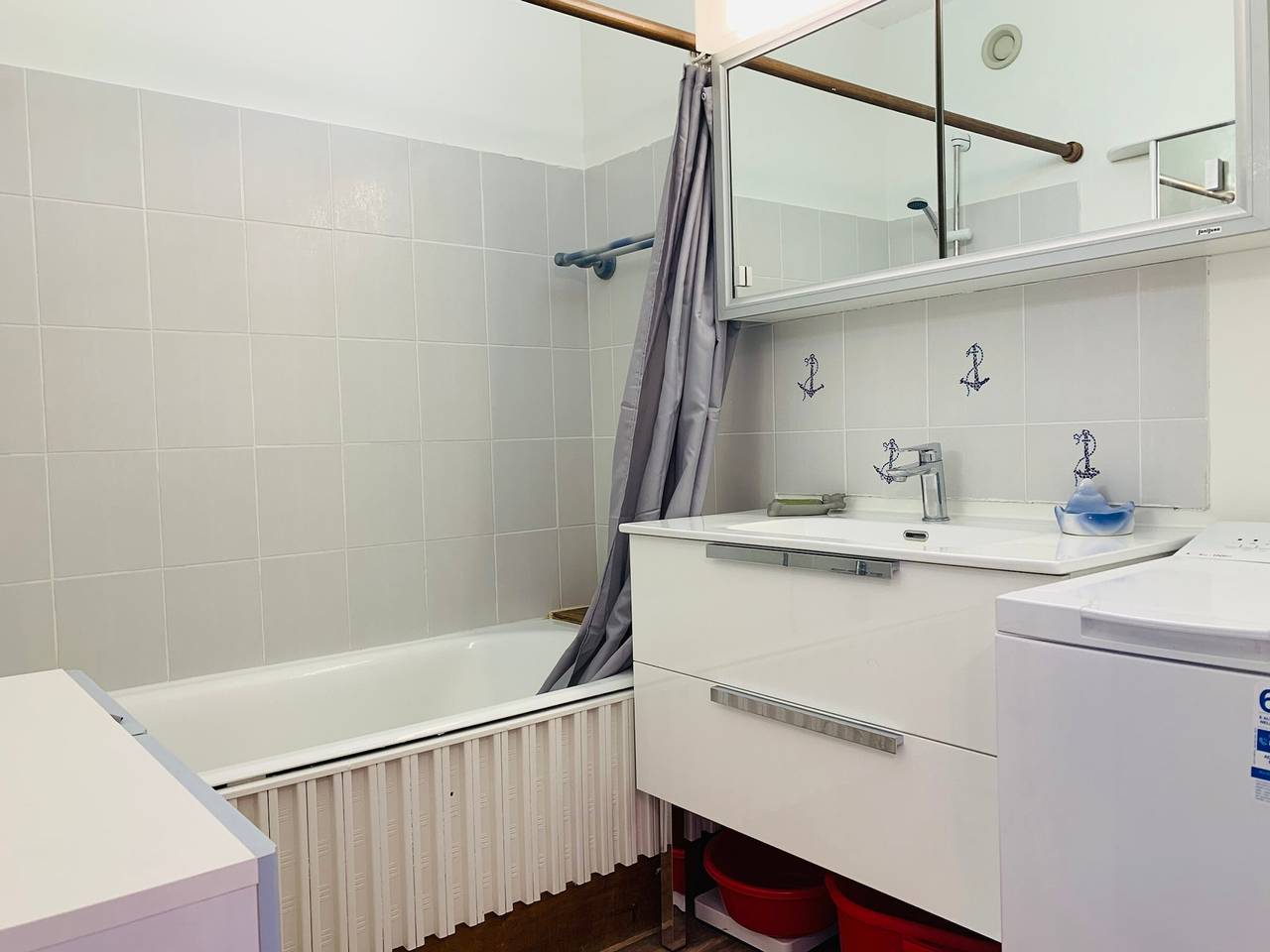 Entire apartment, Large apartment in Pra-Loup with balcony and parking for 8 pers in Pra-Loup, Uvernet-Fours