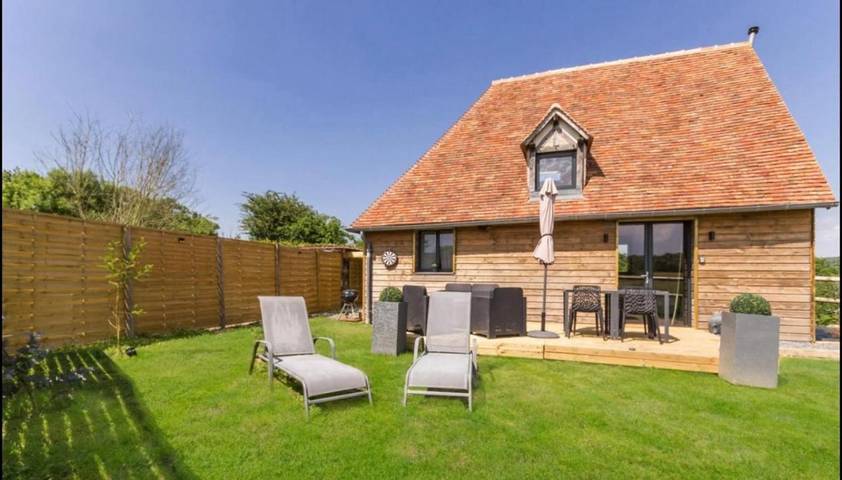 Location de vacances pour 4 personnes, avec vue et jardin, animaux acceptés à Hotot-en-Auge - 2