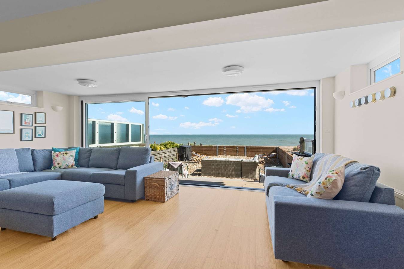 Elegant Beachfront Home | Family-Friendly Escape in Pevensey, East Sussex