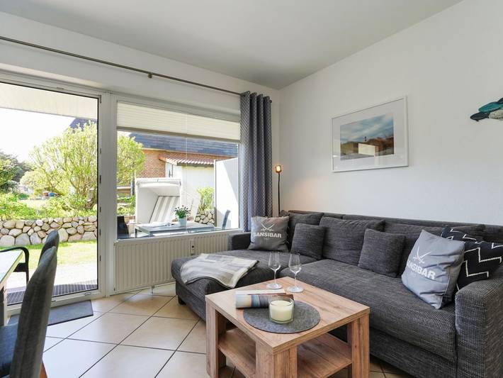 Ganze Ferienwohnung, Nordstern - Nordstern – 3-Zimmer-App. für 4 Personen mit Terrasse, Stellplatz, WLAN. in Westerland, Sylt (Gemeinde)