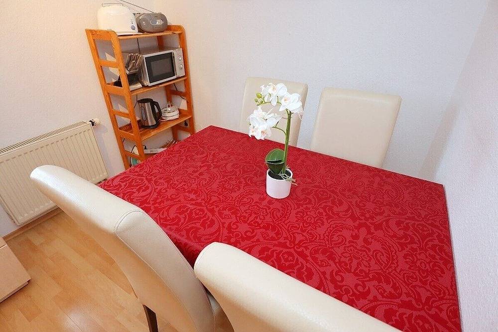 Ganze Wohnung, 2 bedroom apartment in villingen-schwenningen in Villingen-Schwenningen, Mittlerer Schwarzwald