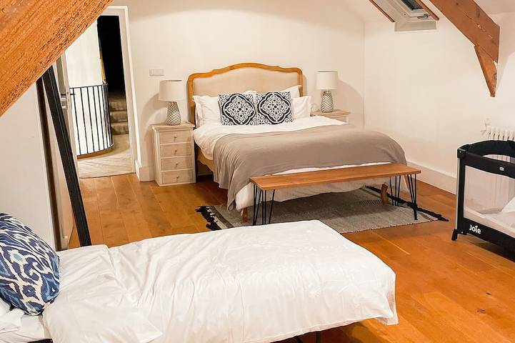 Location de vacances pour 16 personnes, animaux acceptés à Gavray - 4