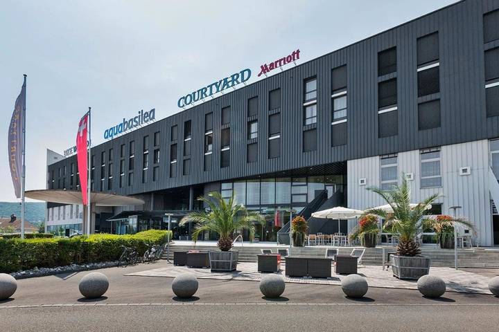 Hotel für 2 Personen, mit Whirlpool und Terrasse sowie Pool und Sauna