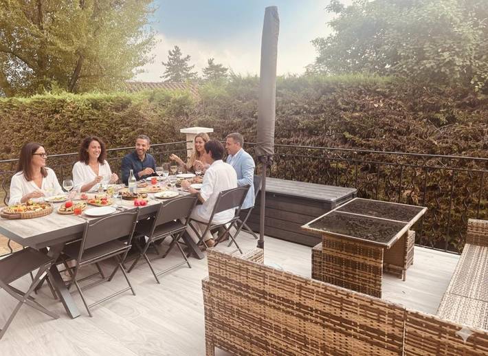 Location de vacances pour 2 personnes, avec terrasse ainsi que jardin et jacuzzi à Rousson - 4