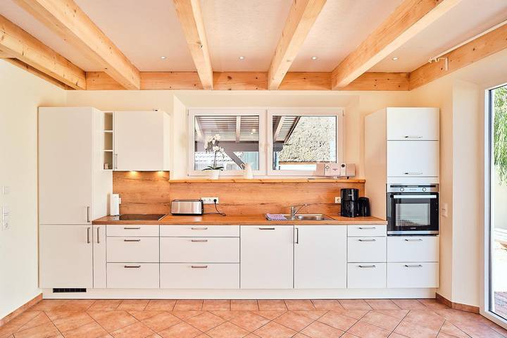 Ferienhaus "Waldlicht" für 8 Personen und 3 Hunde. in Fuhlendorf, Vorpommern-Rügen