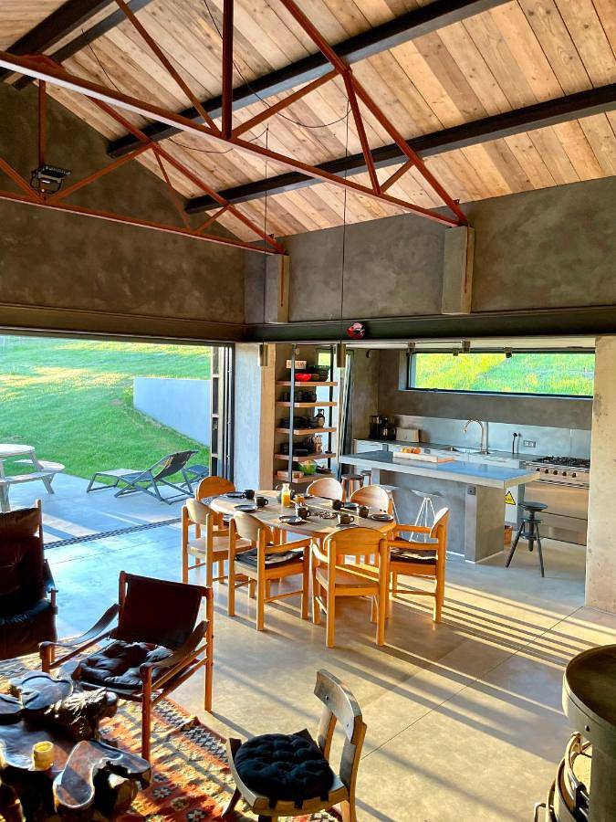 Location de vacances pour 8 personnes, avec vue sur le lac et vue ainsi que jardin et piscine, animaux acceptés à Florennes - 4