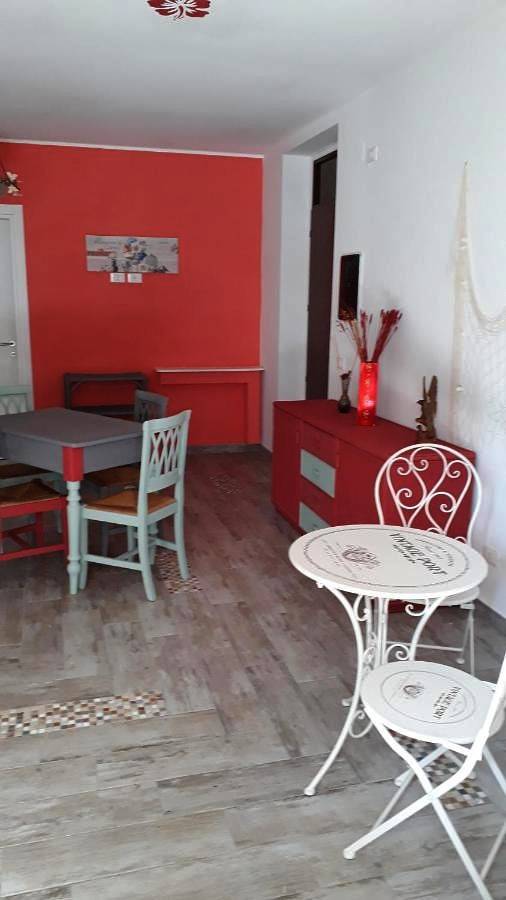 B&b per 2 persone, con terrazza in Fondi
