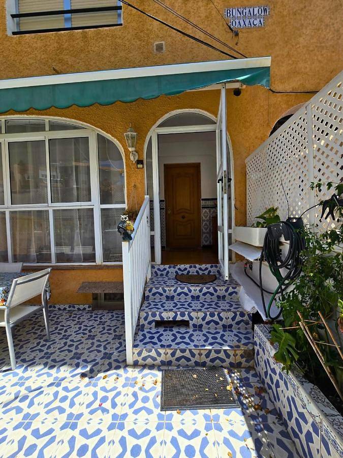 Ganze Wohnung, Two-Bedroom Apartment in Playa de La Mata (Torrevieja), Torrevieja