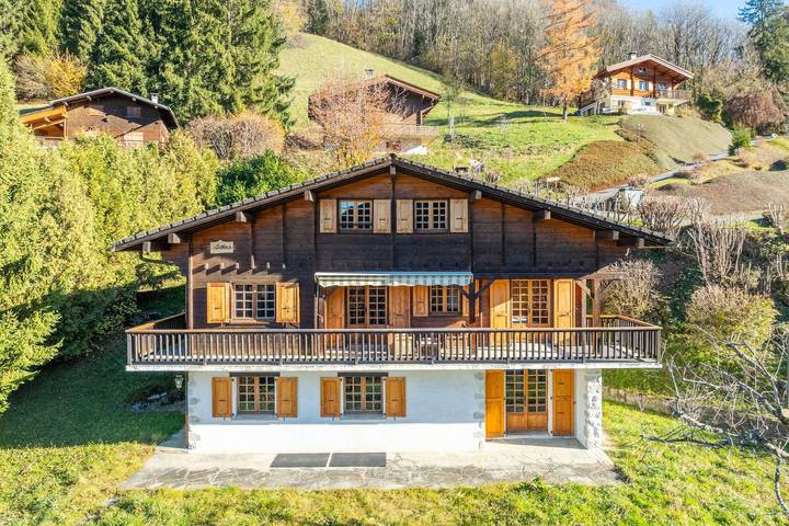 Chalet pour 8 personnes, avec terrasse et jardin à Le Grand-Bornand
